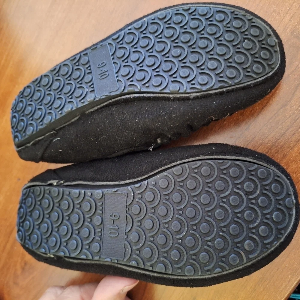 Lucky Brand Black Moccasin Slippers